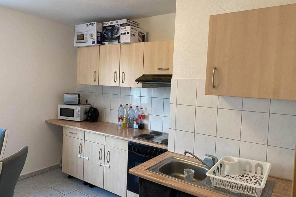 Appartement Lage In Rostock: 2-zimmerwohnung Mit Balkon Im 1.og